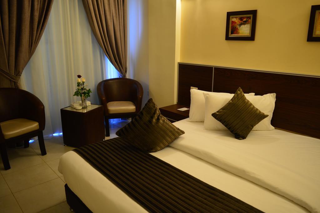 Ream Hotel Amman Cameră foto