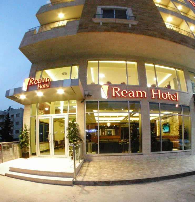 Ream Hotel Amman Exterior foto