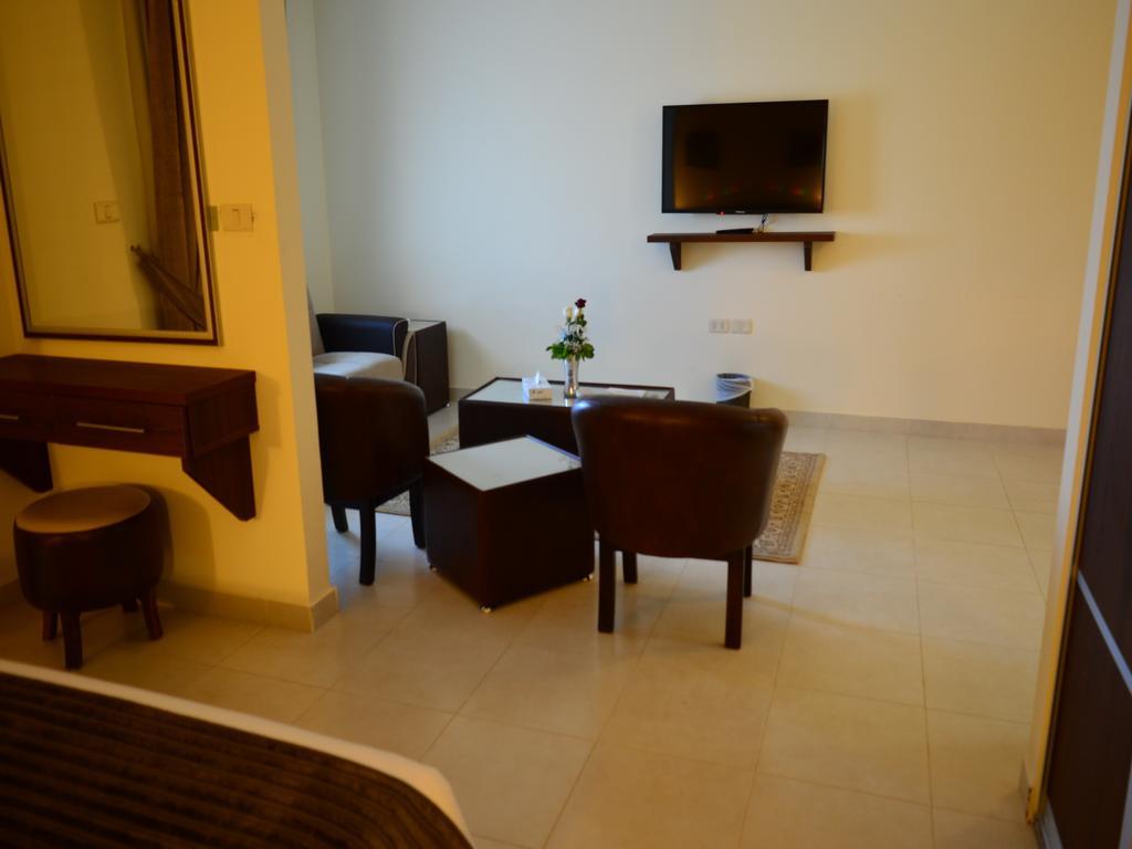 Ream Hotel Amman Exterior foto