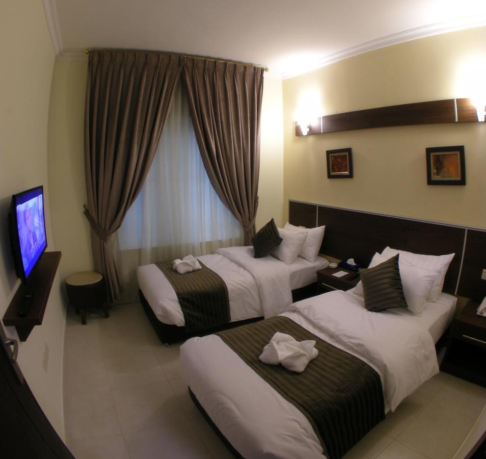Ream Hotel Amman Exterior foto